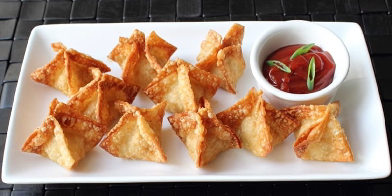 Blue cheese wontons