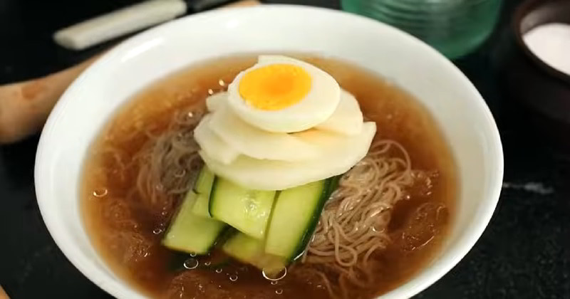 Jungguk-naengmyeon