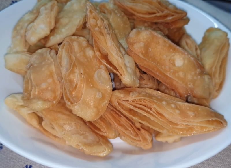 Kuih Lidah