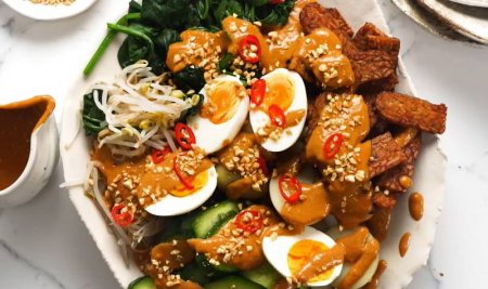 Exploring Indonesian Vegetarian Cuisine: Top Dishes to Try
